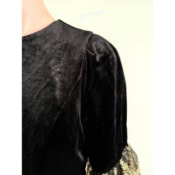 Tuckernuck Pomander Place Gold Embroidered Hem Velvet Lillith Black Dress Size S - Picture 5 of 15